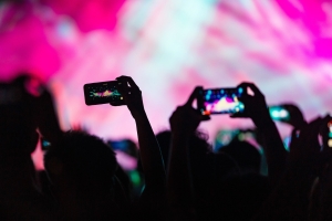 Smart Phones at Concerts