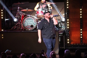 New Music From Luke Combs: Doin&#039; This